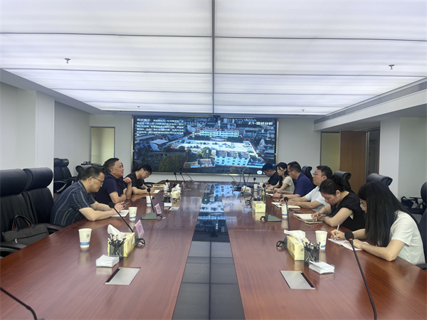 5月21日，洪董帶隊(duì)赴安徽省旅游規(guī)劃院，就石潭景區(qū)規(guī)劃設(shè)計(jì)事宜座談交流。.jpg