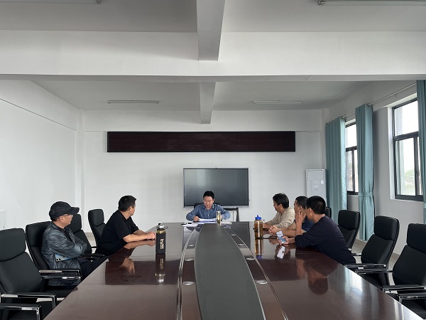 1697613952278345.jpg 23.10.18貨運(yùn)車隊10月安全培訓(xùn)會.jpg